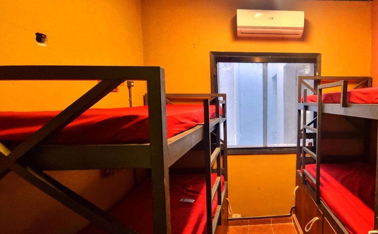 Circo Hostel Asunción Esterno foto