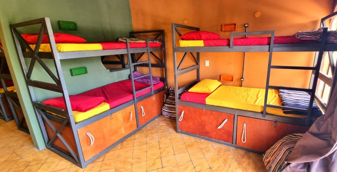 Circo Hostel Asunción Esterno foto