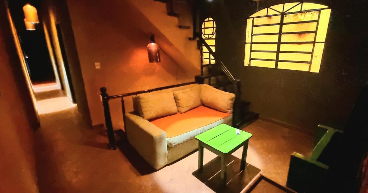 Circo Hostel Asunción Esterno foto