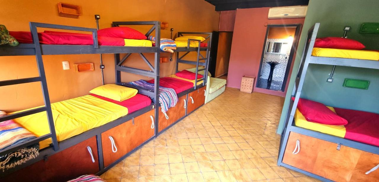 Circo Hostel Asunción Esterno foto